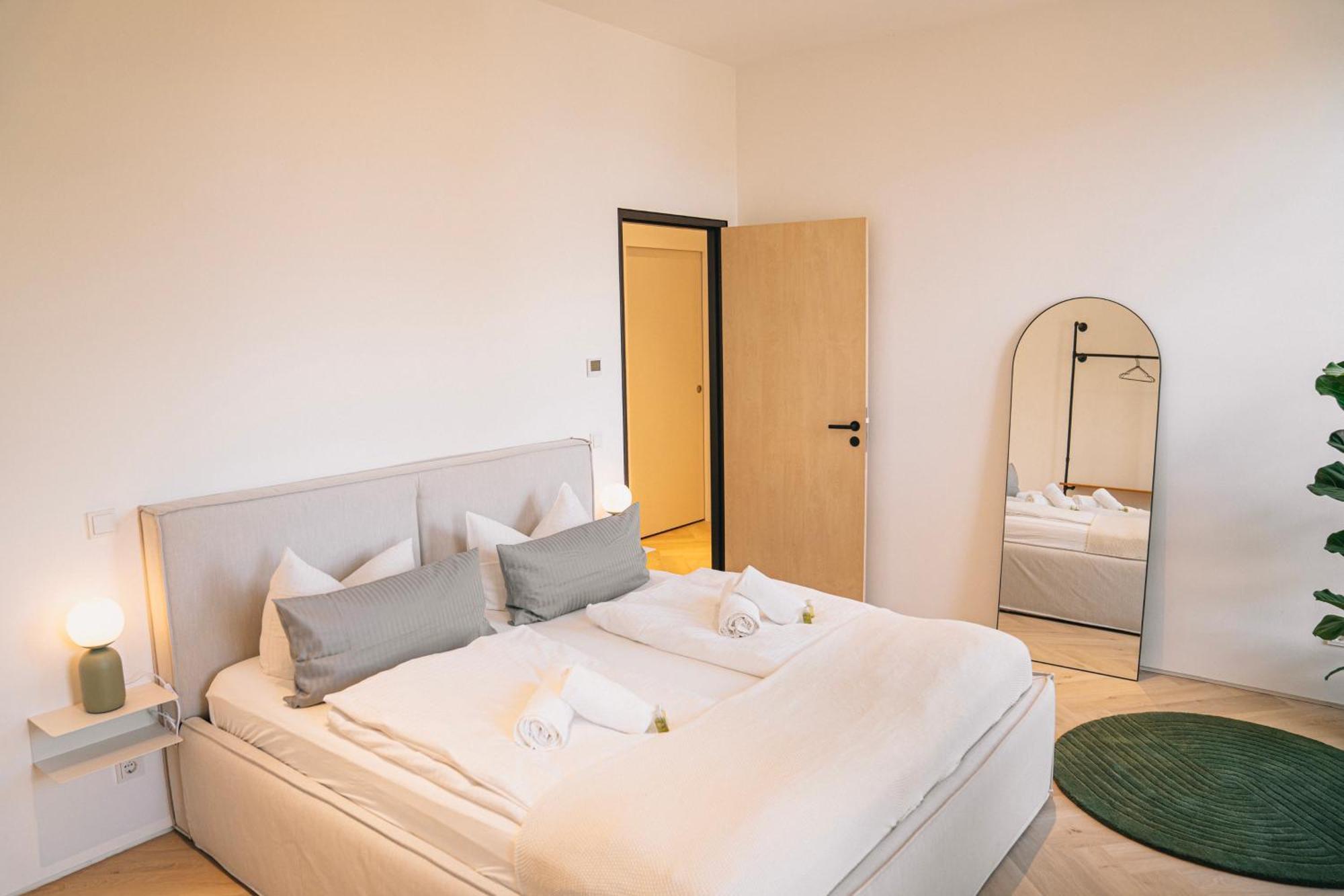 Rr - Penthouse - Luxe 105 Qm - Central - Wifi Maagdenburg Buitenkant foto